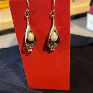 Elegant Silver and Pearl Teardrop Earrings